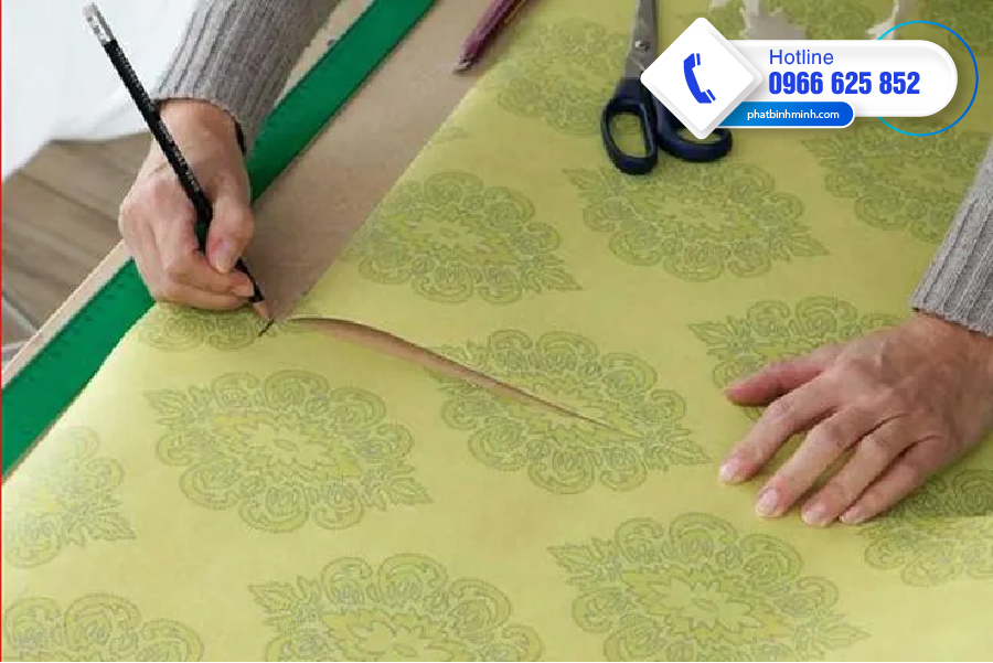 huong-dan-thi-cong-giay-dan-tuong-09