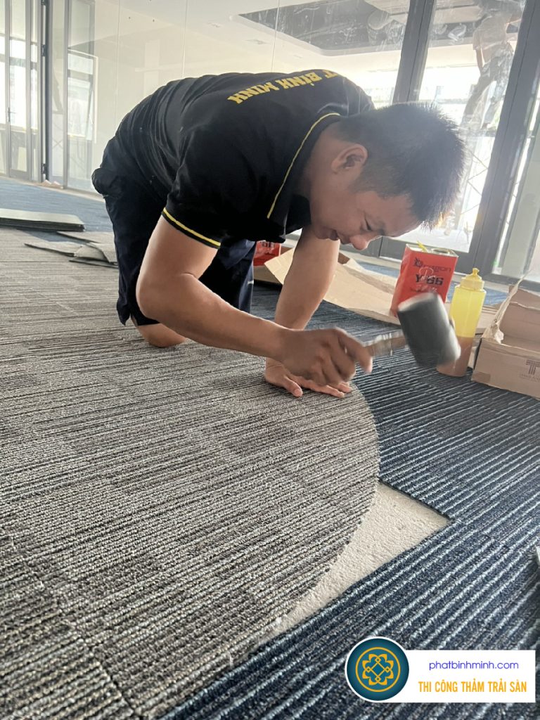 thi-cong-tham-trai-san-van-phong-tai-da-nang-07