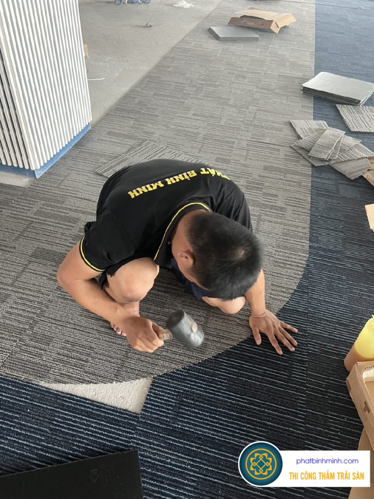 thi-cong-tham-trai-san-van-phong-tai-da-nang-08