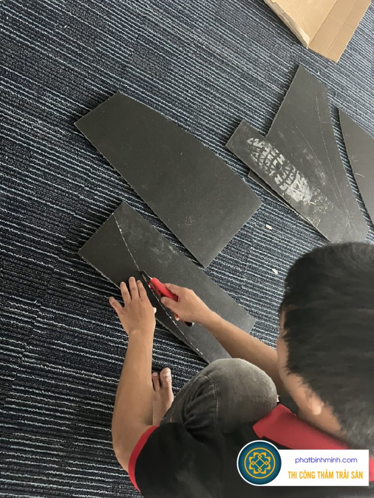 thi-cong-tham-trai-san-van-phong-tai-da-nang-10